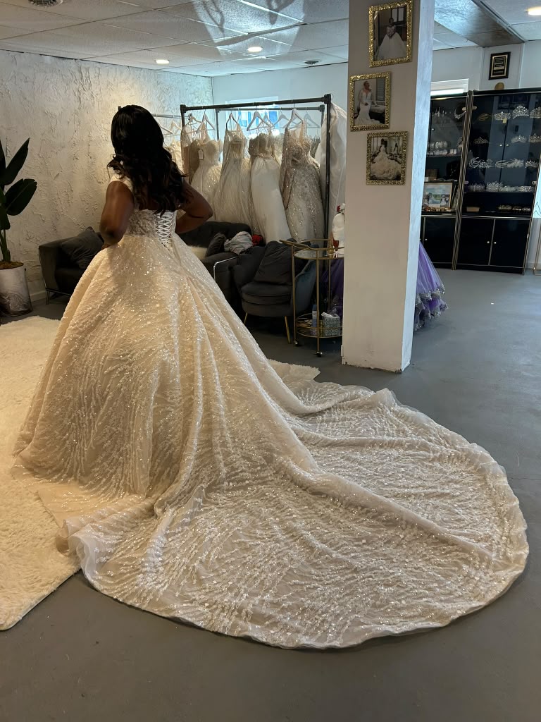 ROSSI BALL GOWN Wedding Dress